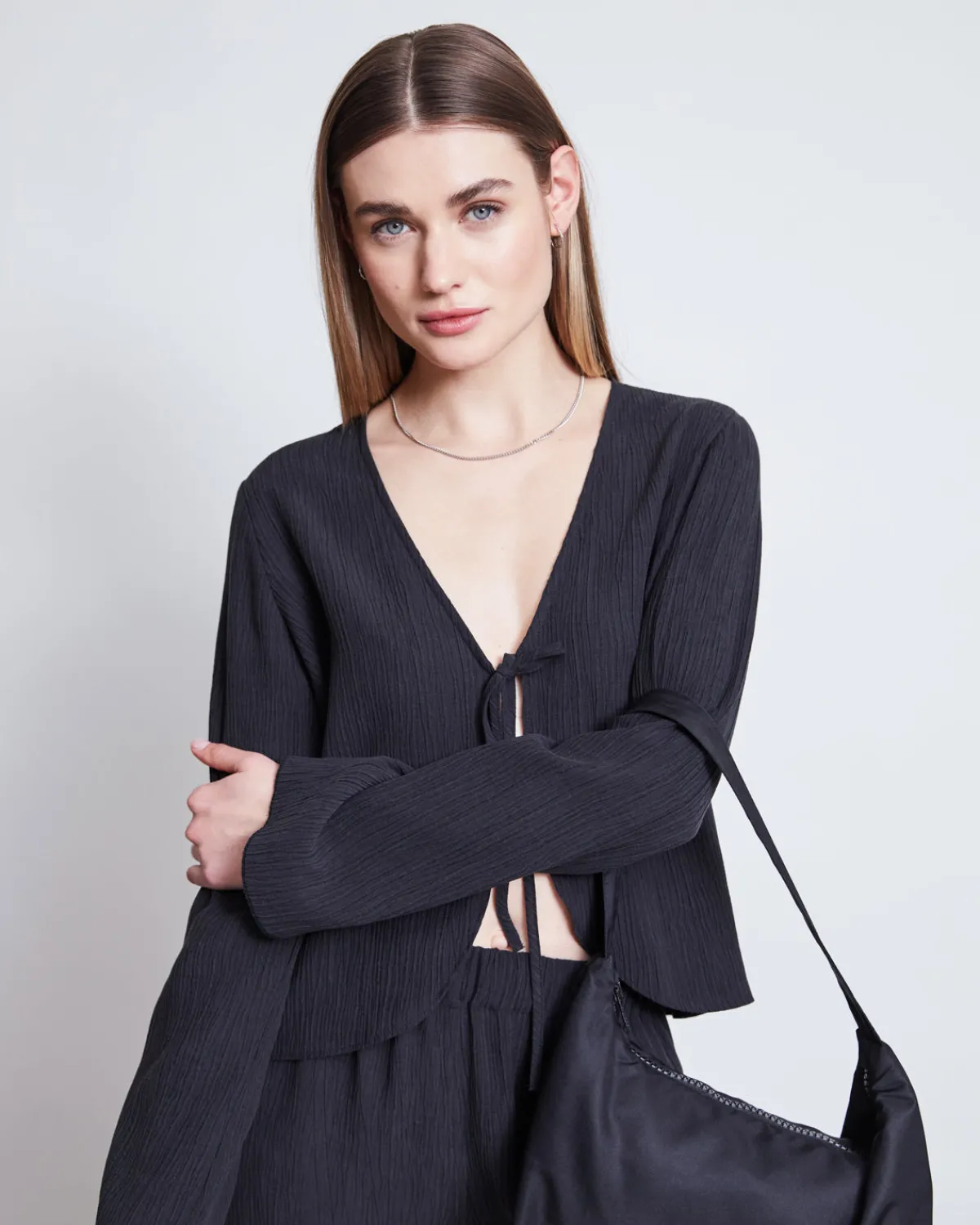 New JAN 'N JUNE CRINKLE BLOUSE NEVOA BLACK