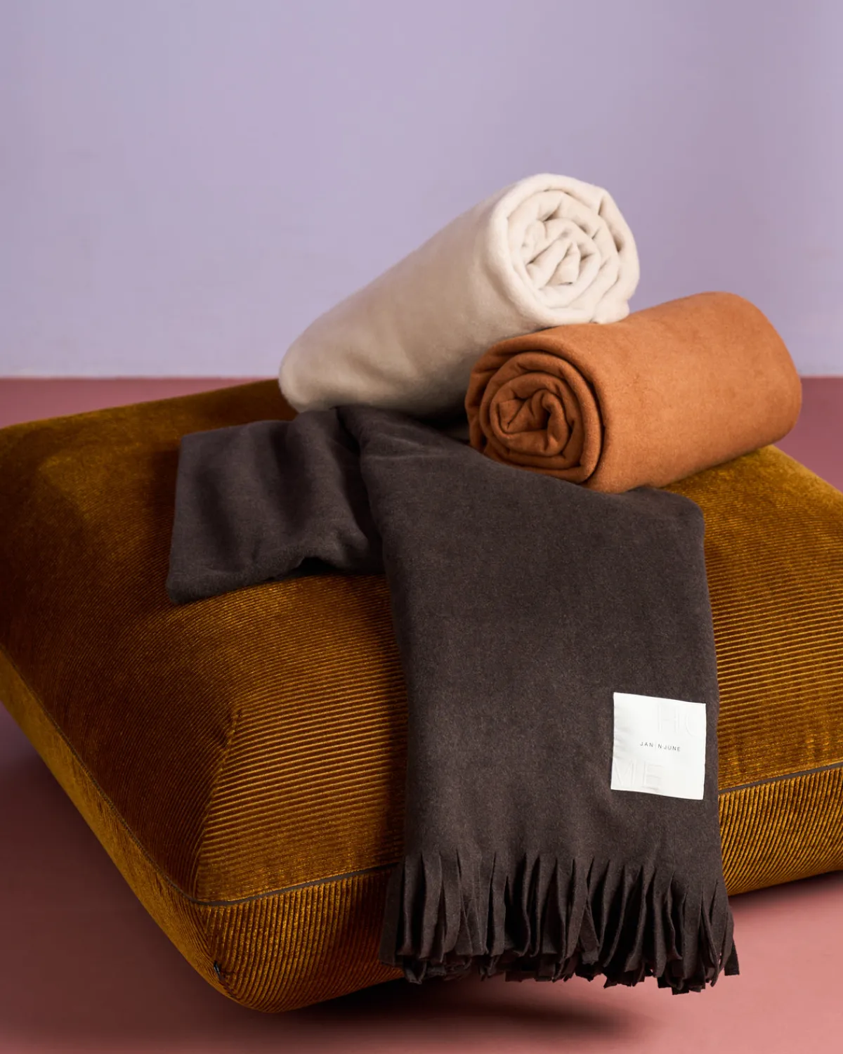 Best Sale JAN 'N JUNE FLEECE BLANKET MOCCA