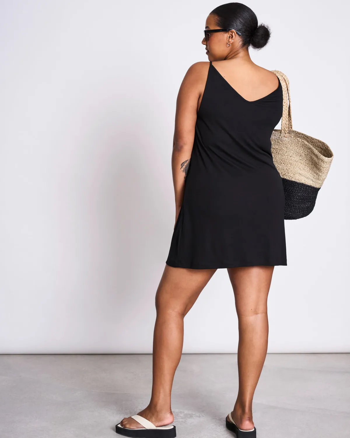 Online JAN 'N JUNE MINI DRESS TRIANGLE BLACK