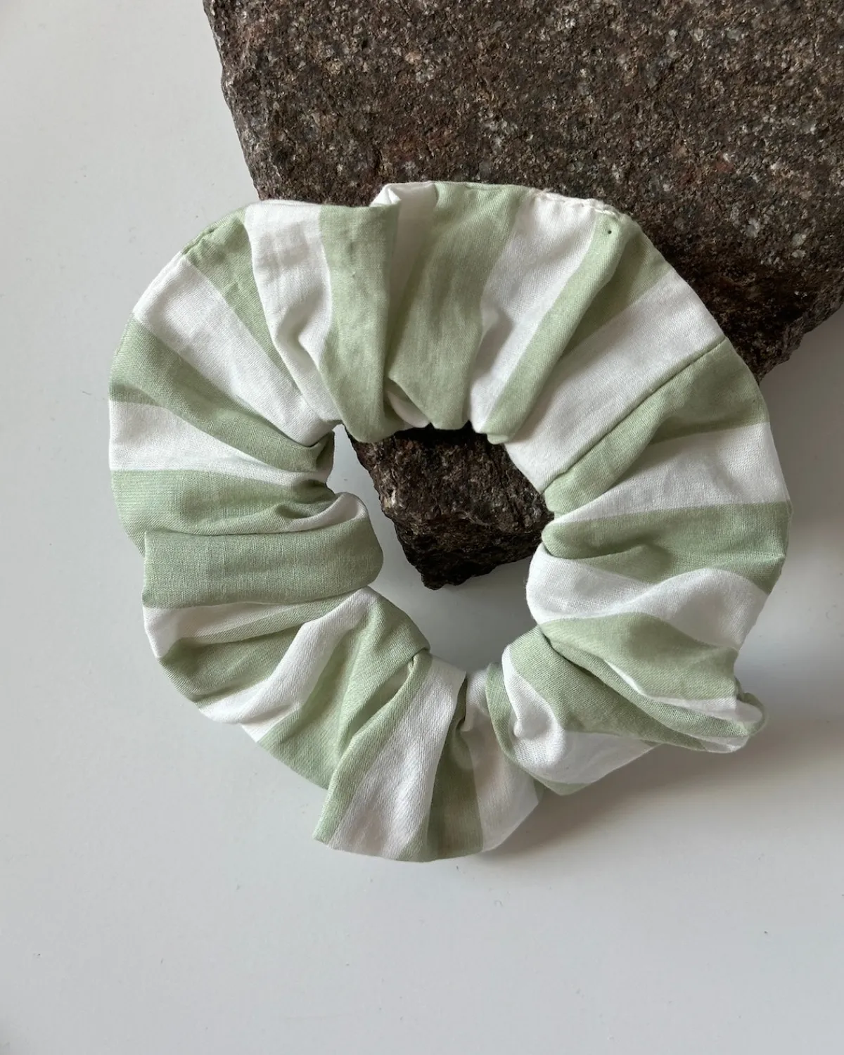 Best Sale JAN 'N JUNE SCRUNCHIE PISTACHIO STRIPED