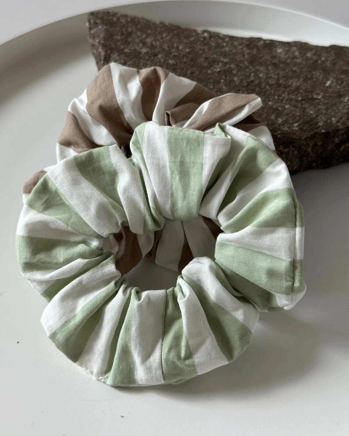 Best Sale JAN 'N JUNE SCRUNCHIE PISTACHIO STRIPED