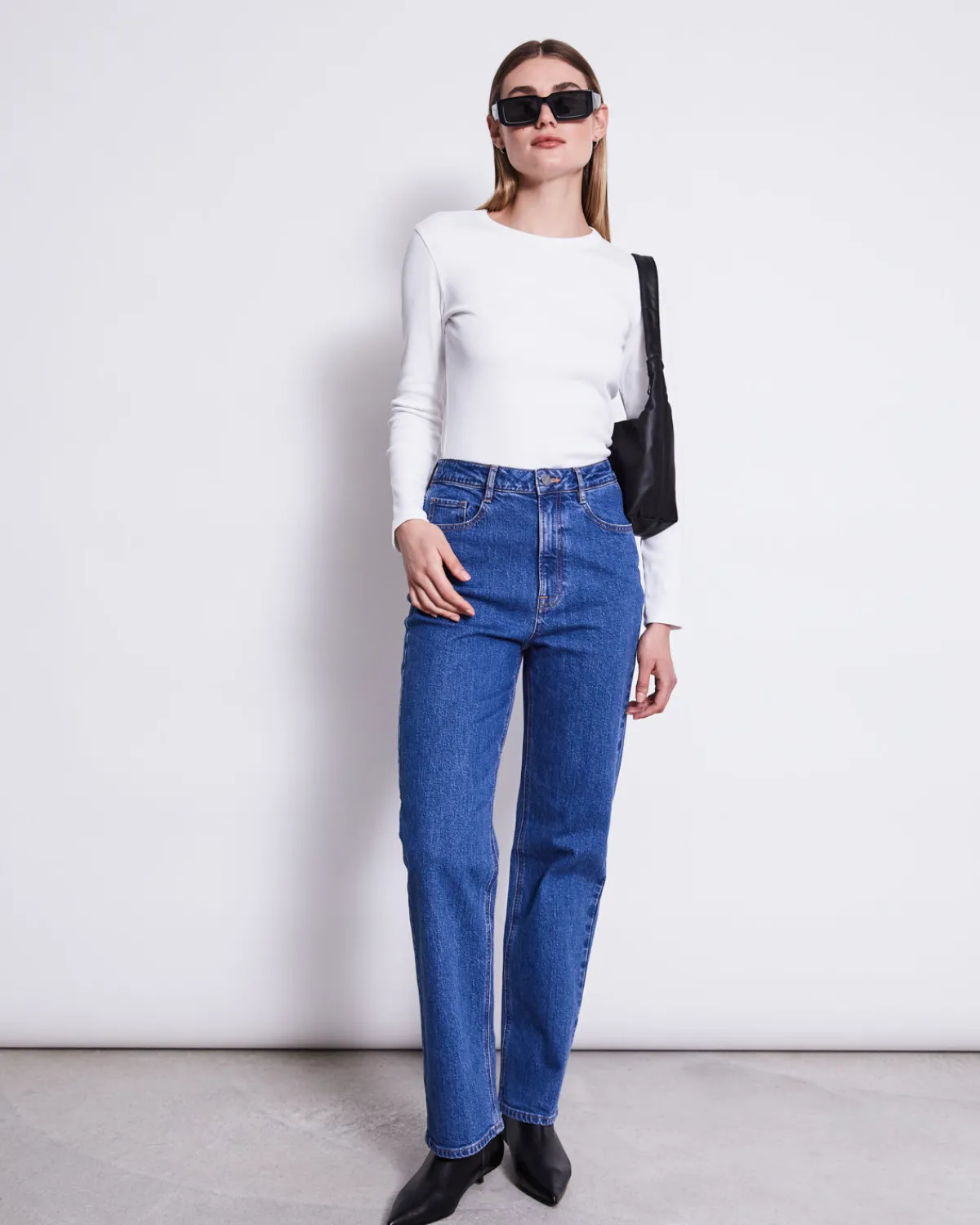 Online JAN 'N JUNE STRAIGHT LEG JEANS ALBA MID BLUE