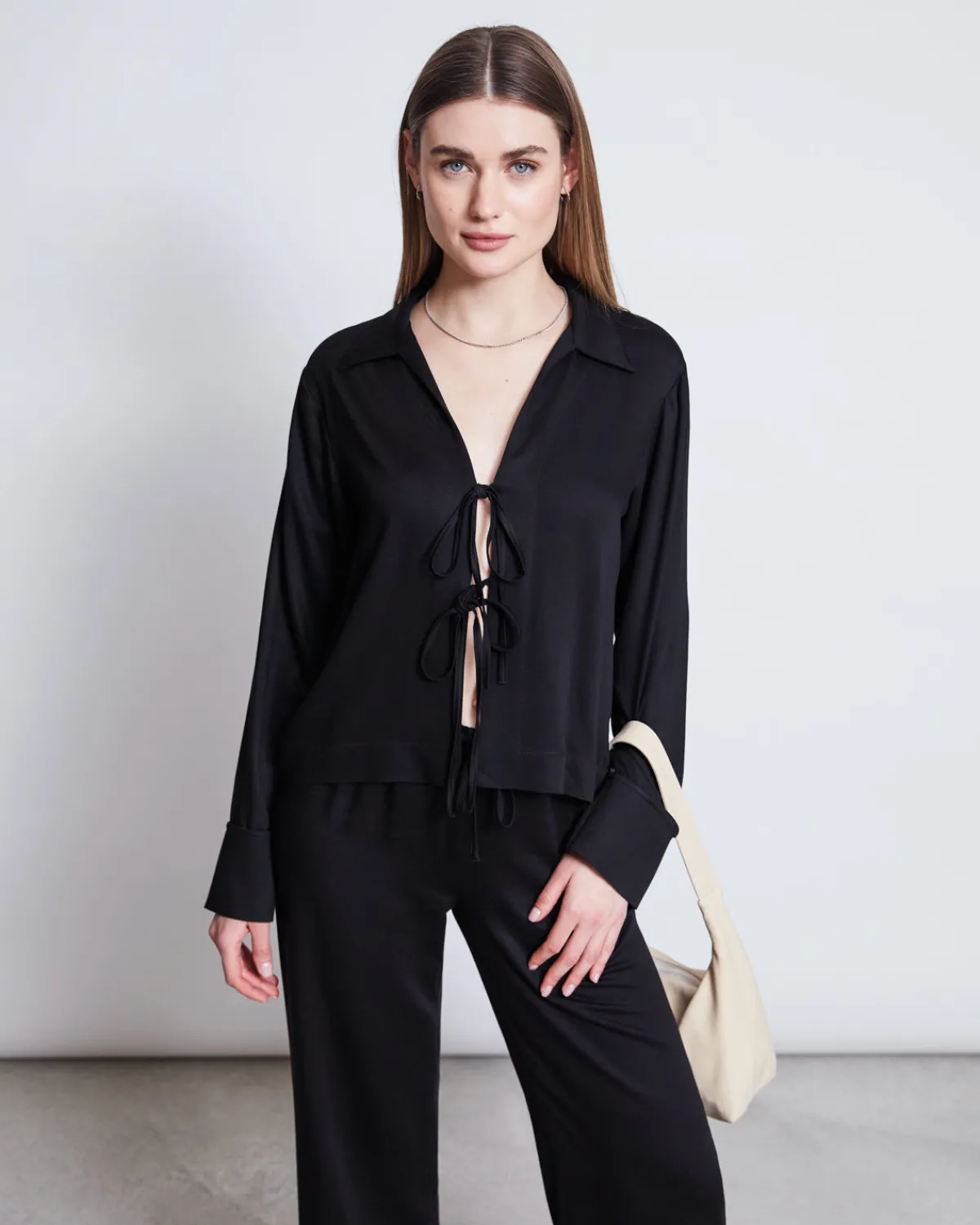 Outlet JAN 'N JUNE TIE BLOUSE KALUZ BLACK