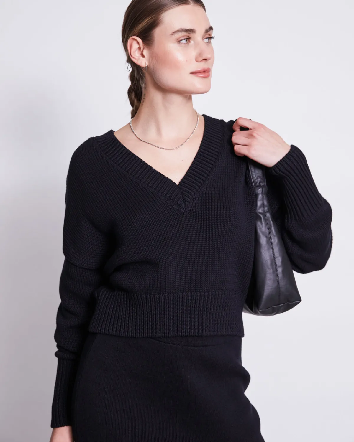 Discount JAN 'N JUNE V-NECK JUMPER LUZ BLACK GOTS